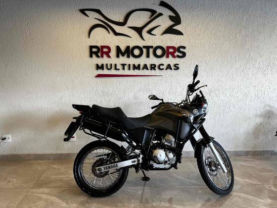 YAMAHA XTZ 250 TÉNÉRÉ 